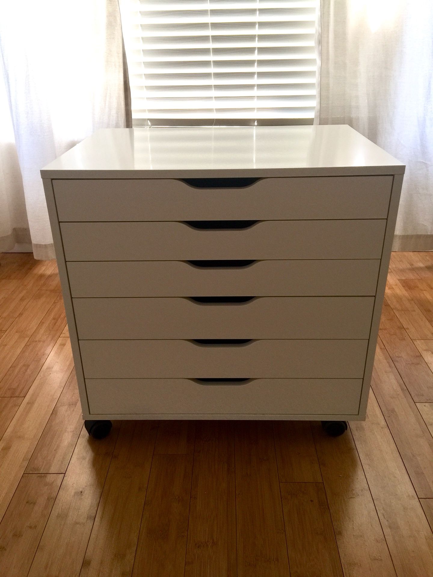 IKEA Alex drawer unit on casters / wheels