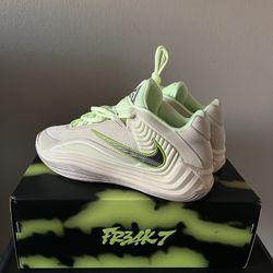 Nike Giannis Freak 7 Basketball Shoes