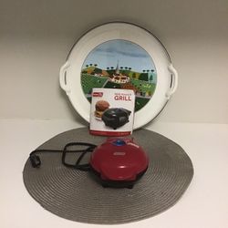 Dash Mini Maker Grill  like new 