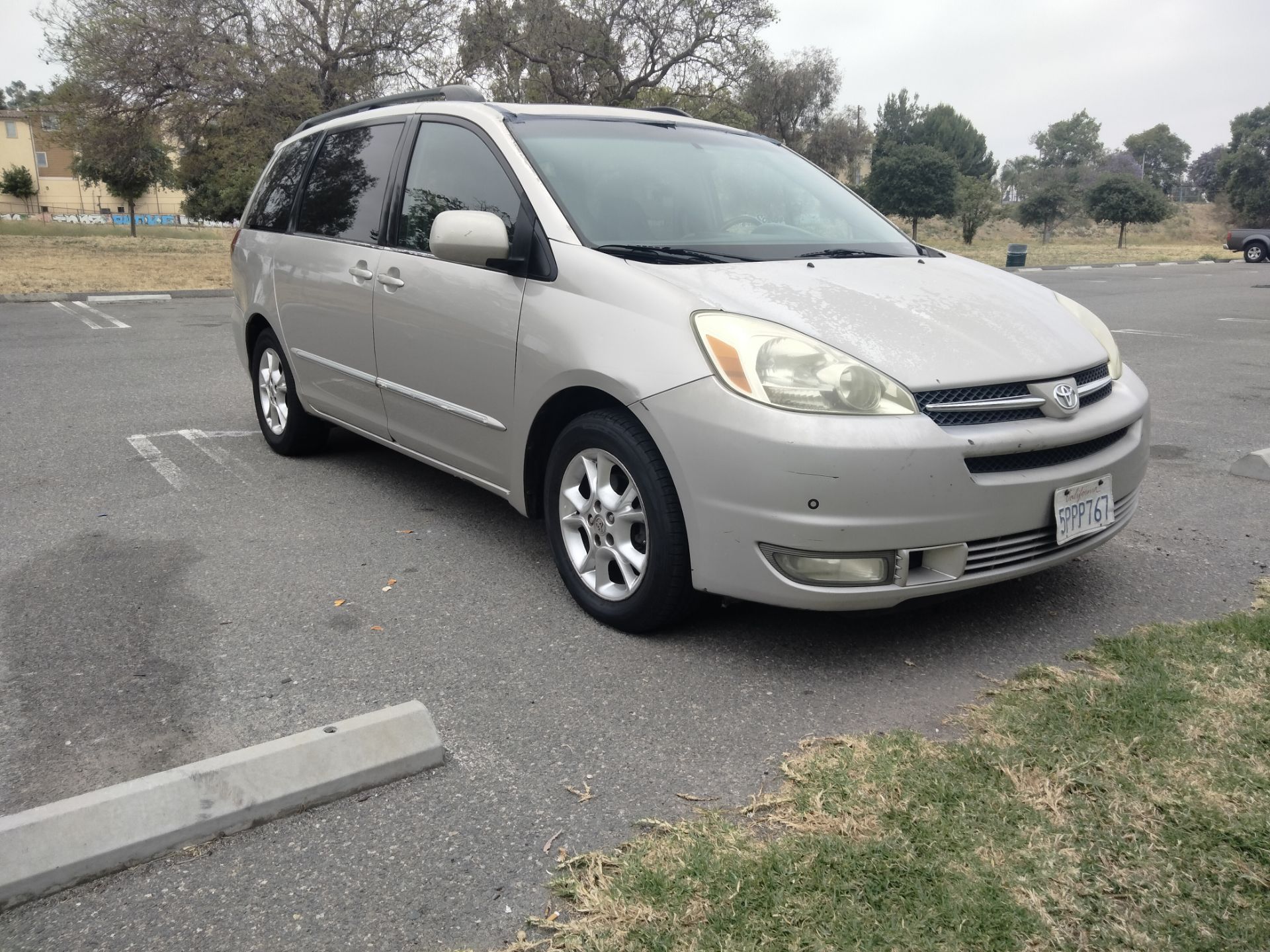 2004 Toyota Sienna