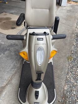 Pride legend mobility scooter