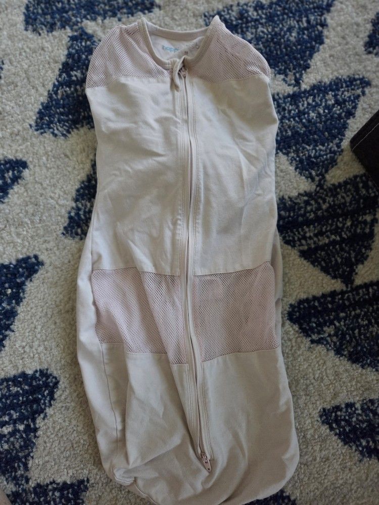Happiest Baby Swaddle