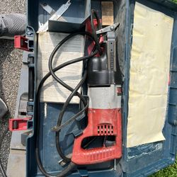 Milwaukee Corded Sawzaw