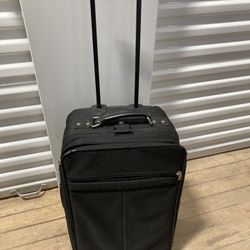 Carry On Luggage 