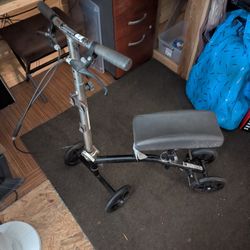 Knee Scooter 
