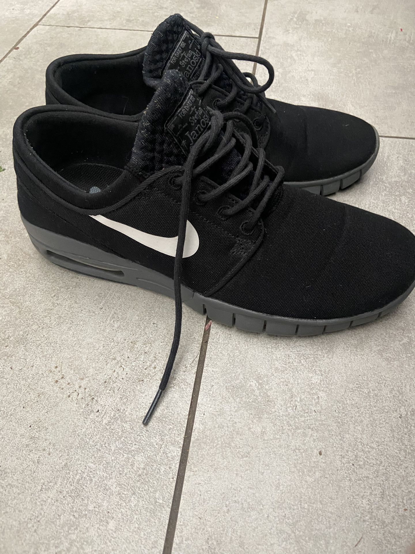 Nike Janoski Mens Shoes