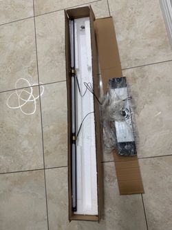 Brand New EDISLIVE Modern Linear LED Chandelier (Black & Gold)