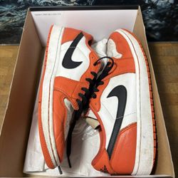 Air Jordan 1 Low OG Starfish 