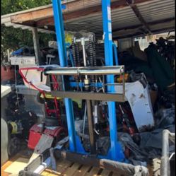 EOSLIft 63” 2200lb