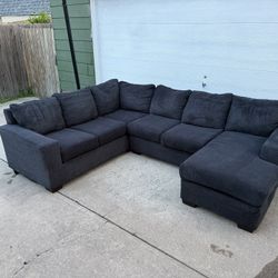 Gray Sectional FREE DELIVERY