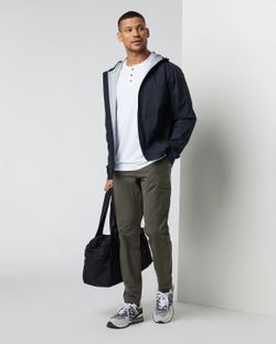 Vuori Rainstom Packable Jacket Size S - $249