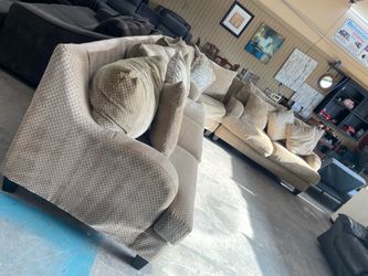 Fabric sectional 🦖