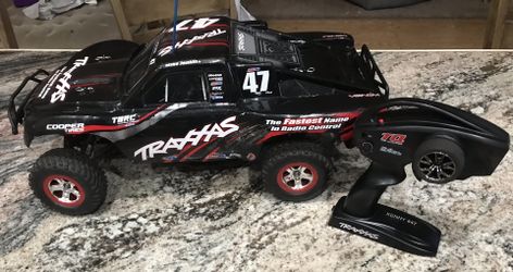 Traxxas Slash 2wd Race Truck