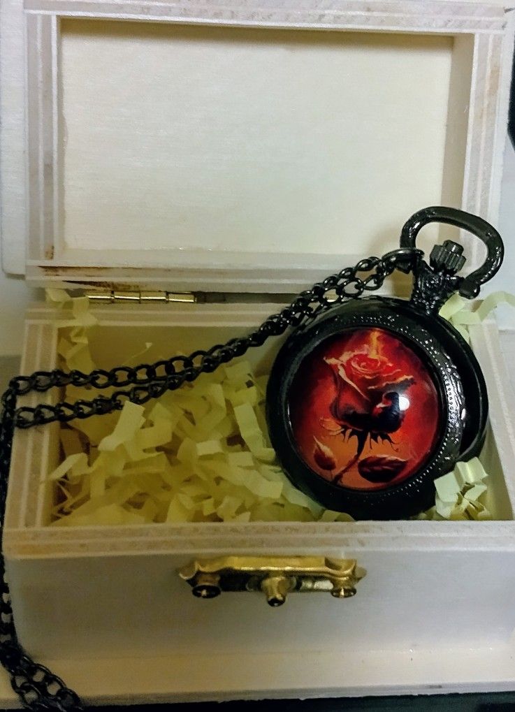 "RED ROSE" POCKET WATCH --WOODEN BOX INCLUDED