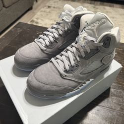 New Jordan 5 Retro Wolf Grey!