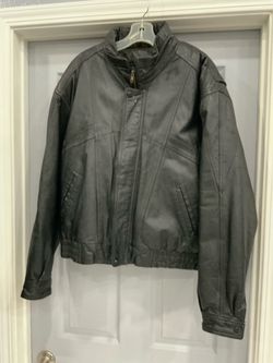 Black Genuine Leather Jacket – Size Large – Detachable Lining – Men’s Bomber/Moto Style
