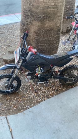 Dirt bike