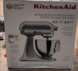 KitchenAid mixer 4.5 quarts