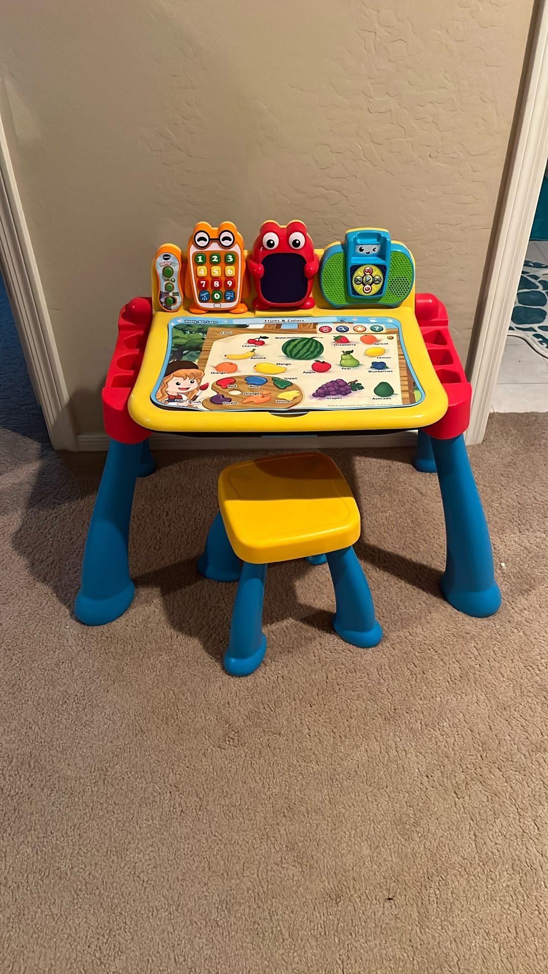 VTech touch and learn activity desk