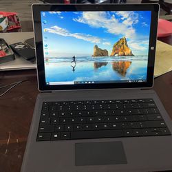 Microsoft Surface Pro 3 Touch screen, Intel Core i5, 8gb Ram , 256gb SSD, Windows 10, Office Package . Good battery back up , light up keyboard, Charg