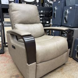 Shayne Leather Power Recliner with Power Headrest