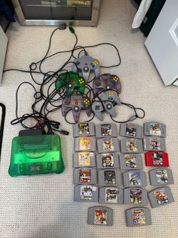 Original Nintendo 64 Jungle Green Console Bundle – 5 Controllers + 22 Games – N64