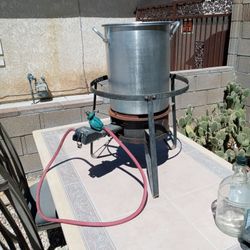 Burner & Deep fryer For Turkeys Sea Food Etc