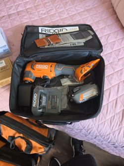 RIDGID R86241 OSCILLATING TOOL NEW