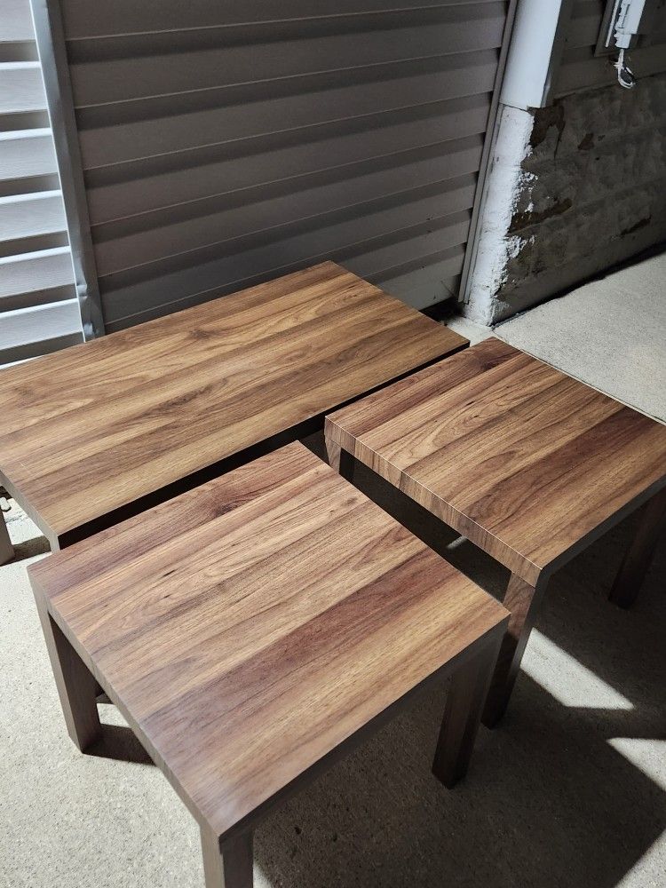 Woodgrain Coffee Table with Matching End Tables