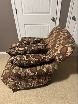 Accent Chair + 3 Matching Pillows