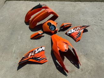 KTM PLASTICS SET 250 300 350 400 450 500