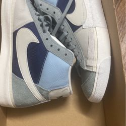 Nike Blazer