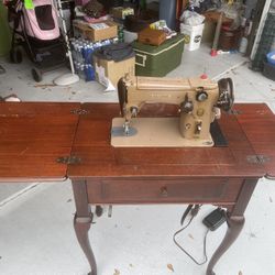 Antique singer sewing Machine