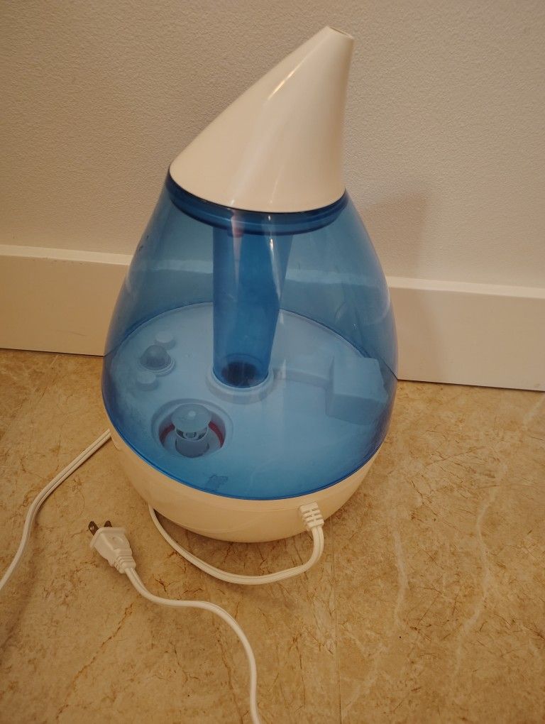 Crane Humidifier Like New