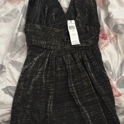 BCBGeneration made in lanka size 4 women’s metallic dress was $98 new but selling for 50$ 