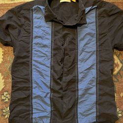 short sleeve button up LARGE