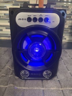 NEW Bluetooth Speaker W/Light