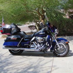 2010 Harley-Davison FLHTK Electra Glide Ultra Limited 