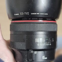 Canon EF Lens 