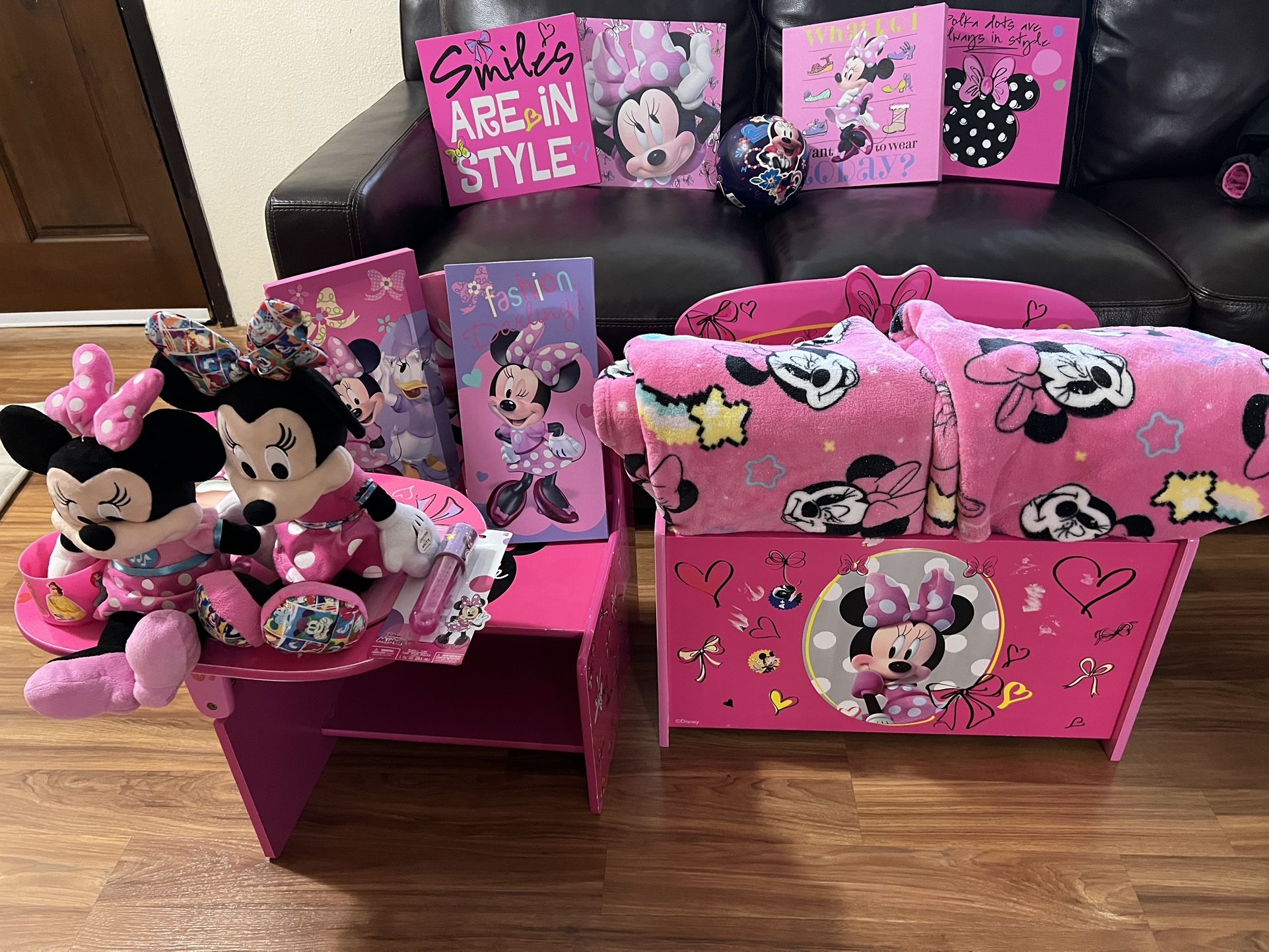 Minnie Mouse Stuff
