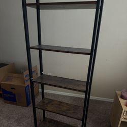5 Shelf Bookstand