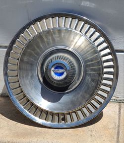 1964 Ford Galaxy Hub Cap