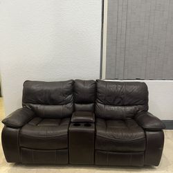Reclining Couch 