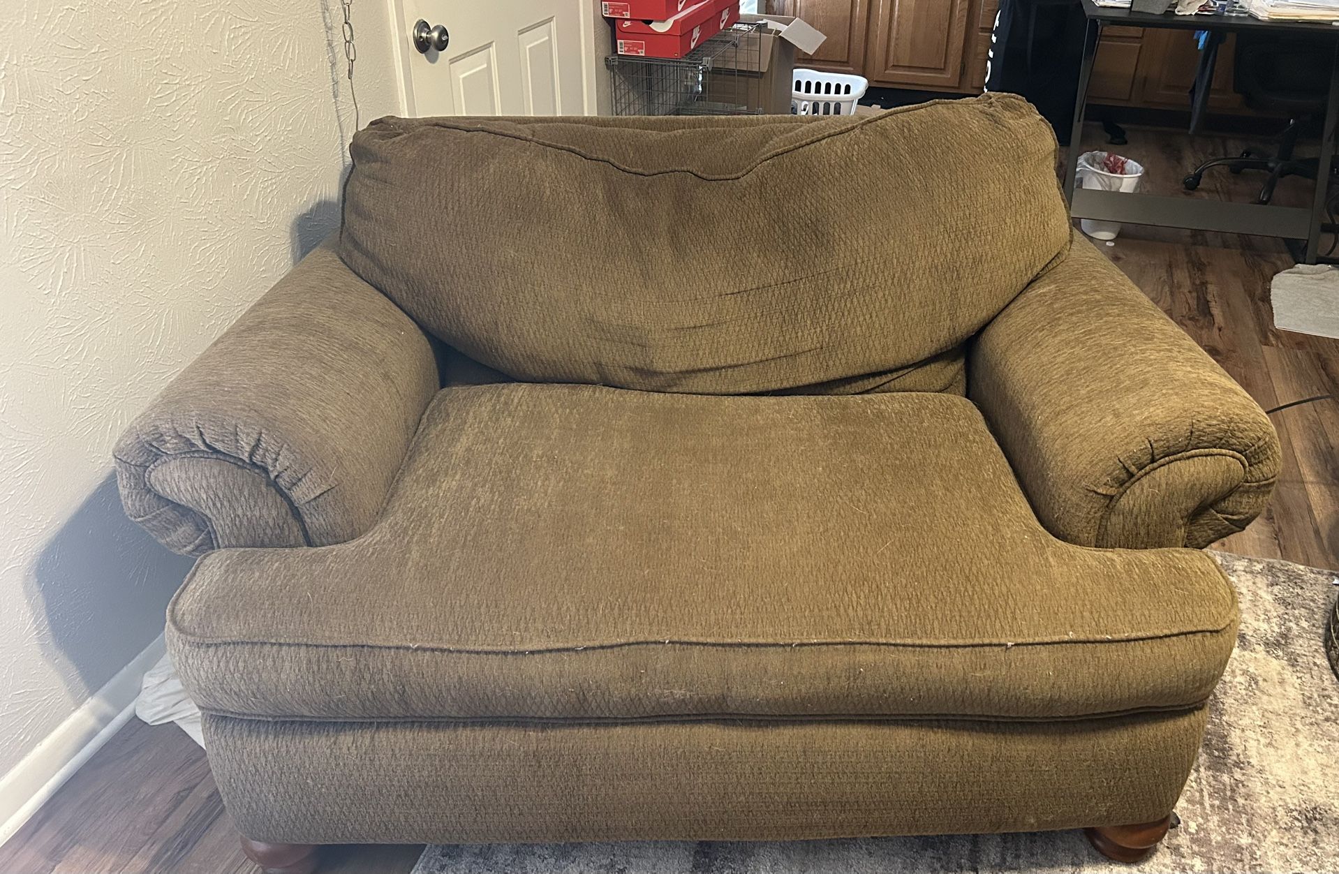 Love Seat With Ottoman
