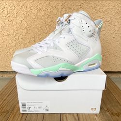 Jordan 6 Retro “Mint Foam” Sz 8.5W