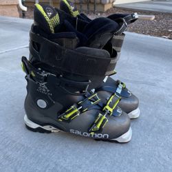 Salomon QST Access 90 Ski Boots - Like New