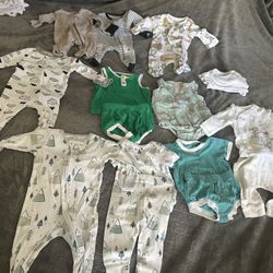 0-3 Month Lightly Used Baby Boy Clothes