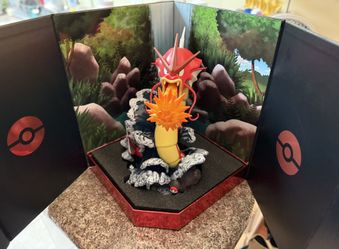 Pokemon World Championships 2025 Shiny Gyarados Deluxe Figure Center