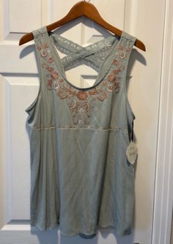Brand New Knox Rose Embroidered Tank Top women’s size XL clothes - Simi Valley