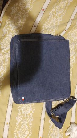 tomy Hilfiger bag